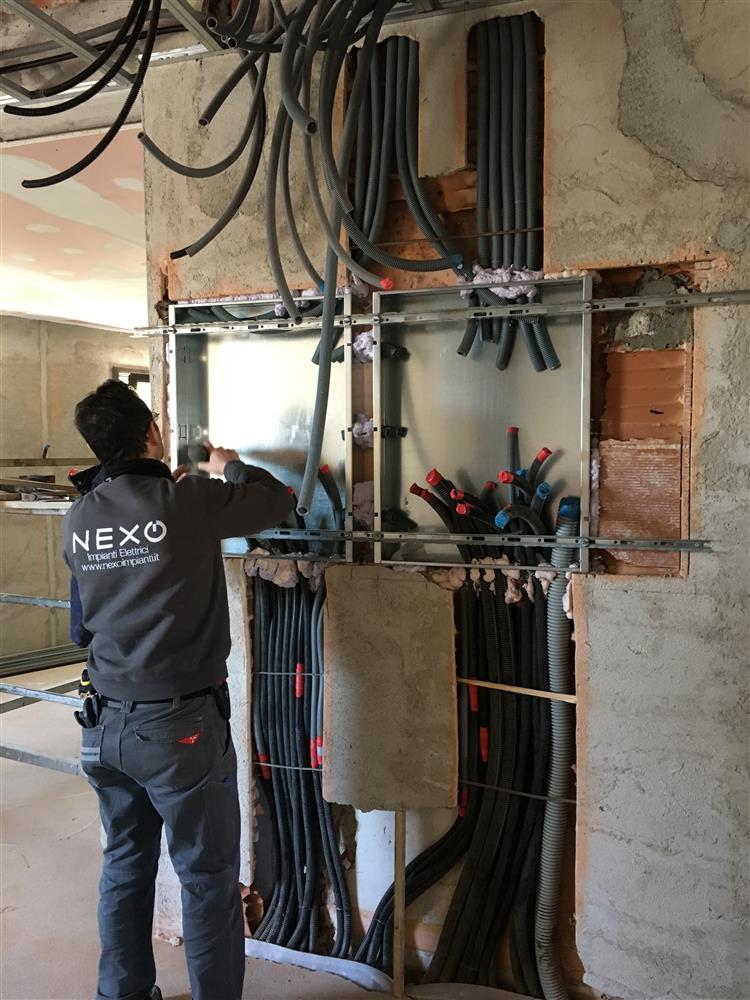 Ristorante Oasi, cablaggi