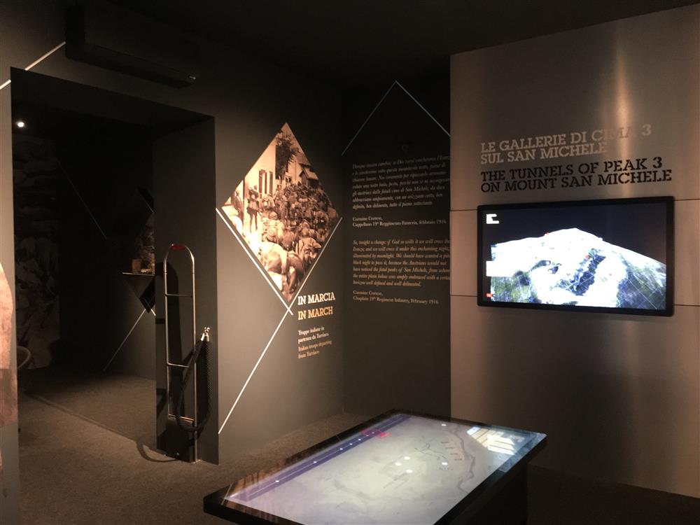 Museo Monte San Michele, tavolo interattivo